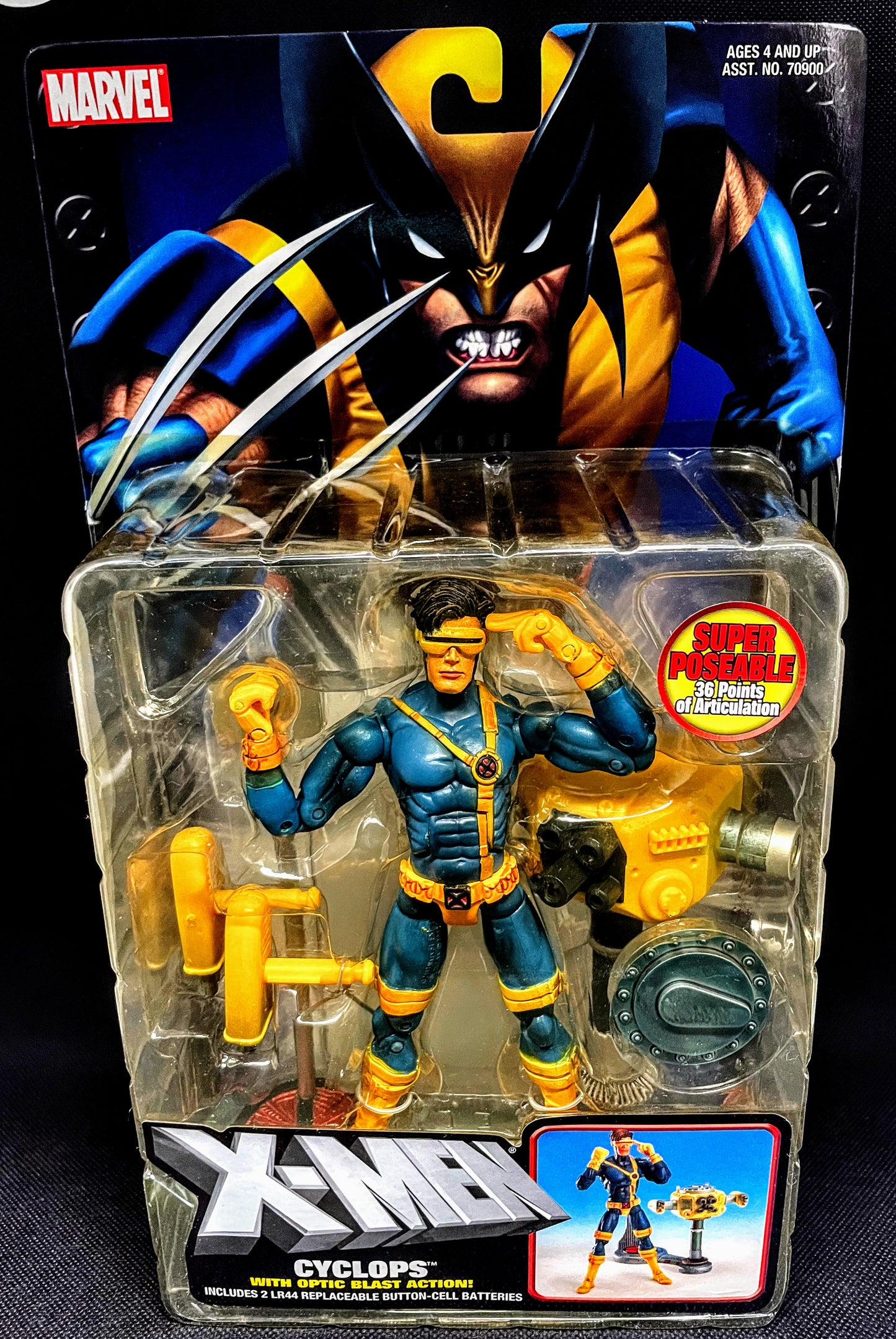 Cyclops with Optic Blast Action