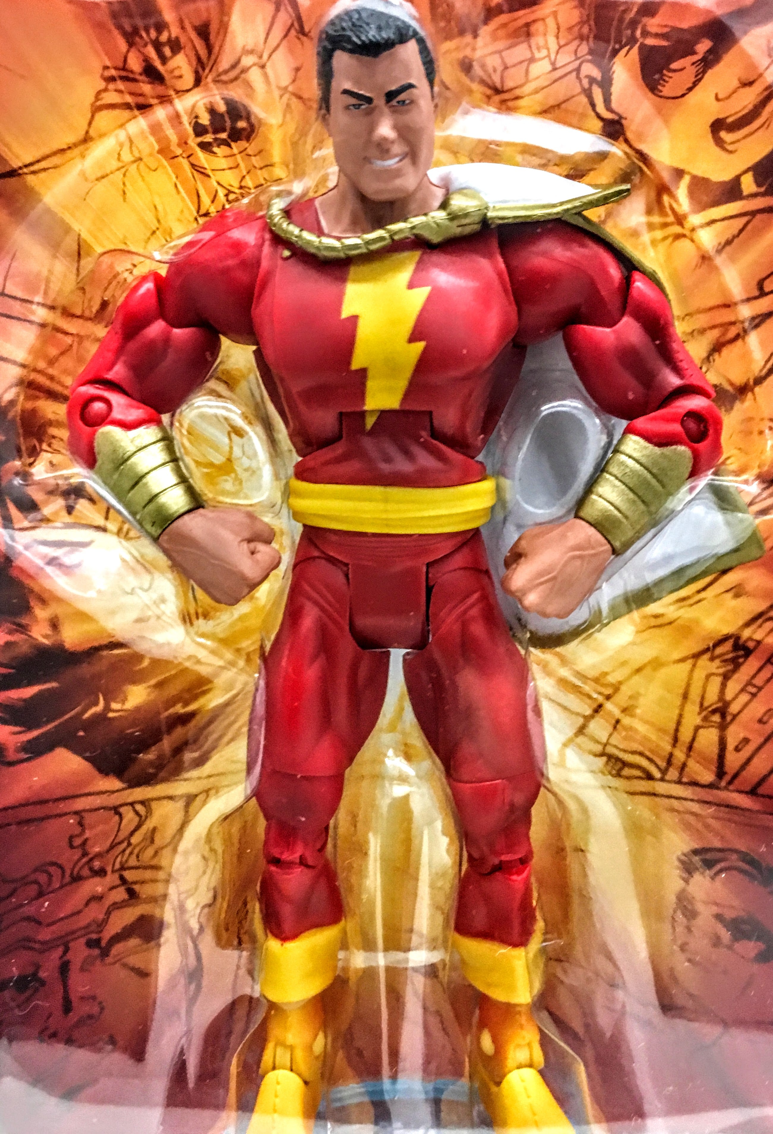 DC Universe Shazam! – Action Figure Icon
